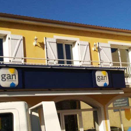 Logis Saint Austremoine Apartment Issoire Luaran gambar